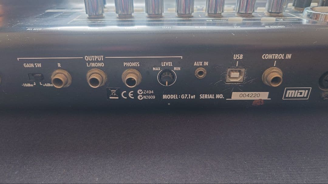 ZOOM G7.1ut マルチエフェクター