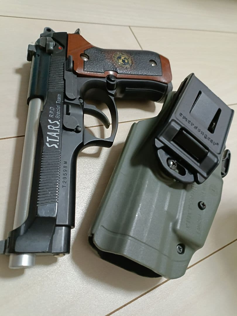 【中古品】東京マルイ ガスガン「サムライエッジ」＆ホルスター付き