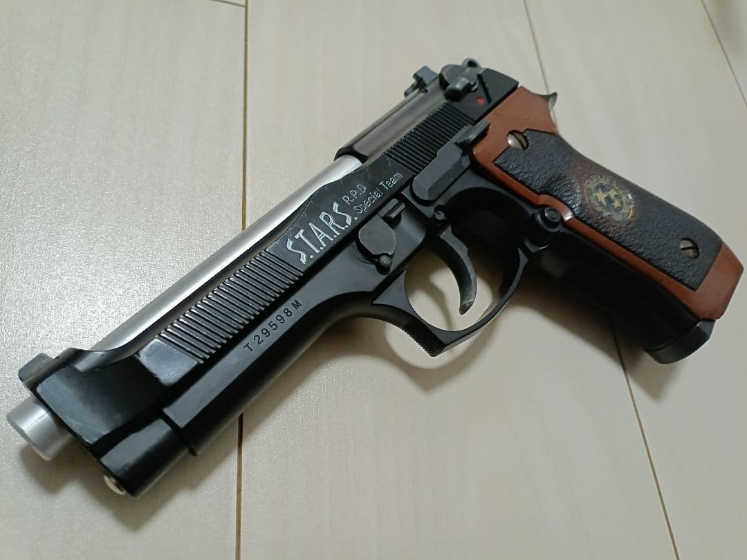 【中古品】東京マルイ ガスガン「サムライエッジ」＆ホルスター付き