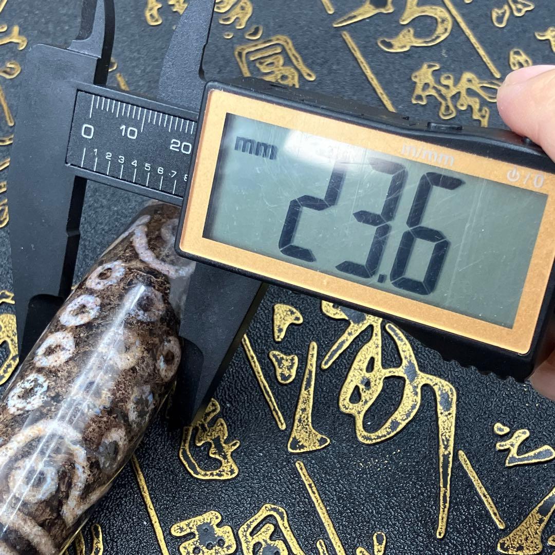 マニアおすすめ　一点物超大きい　紅朱砂 三十六眼天珠ネックレス　喜馬拉雅九頁岩