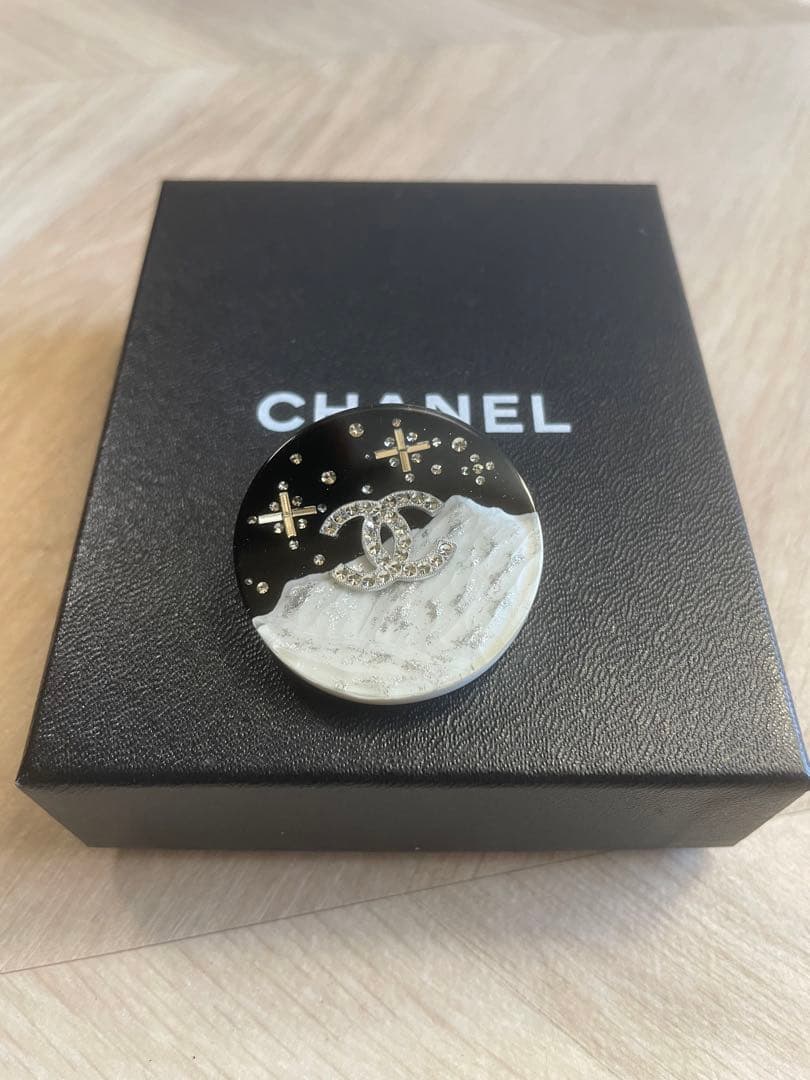 Maru [美品】シャネル ココマークブローチ