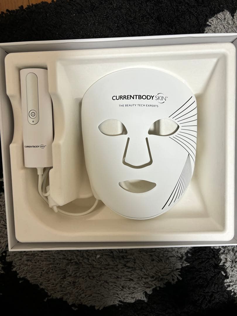 CURRENTBODY SKIN™ LEDライトセラピーマスク　シリーズ2