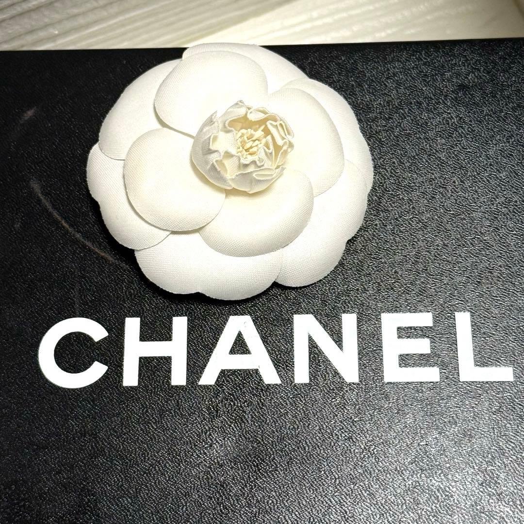 ★極美品★CHANEL★シャネル★カメリア★ホワイト★ヴィンテージ