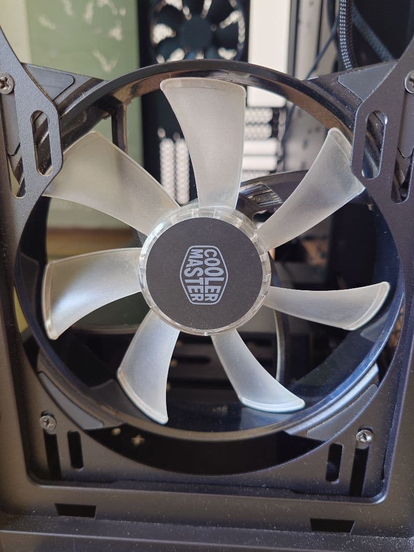 Corsair 5000D Airflow強化ガラスPCケースARGBファン付き