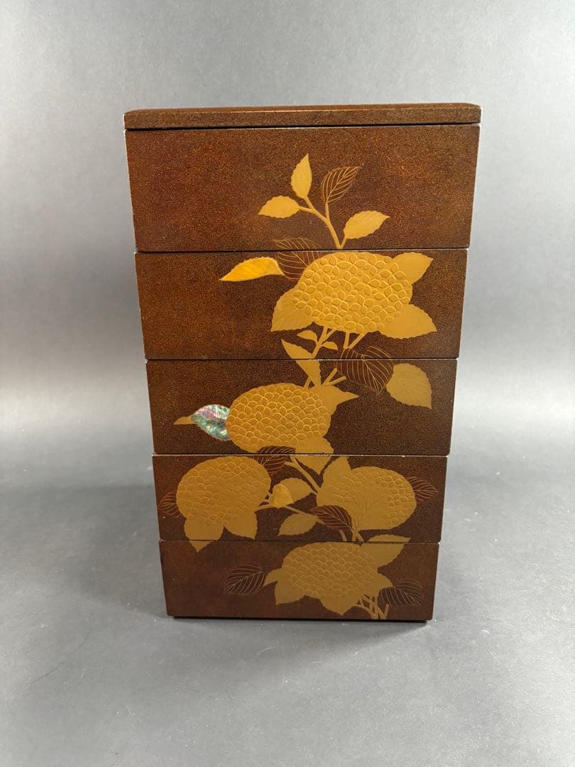 セール　輪島塗　極上　重箱　螺鈿　蝶　紫陽花　梨地　蒔絵　漆器