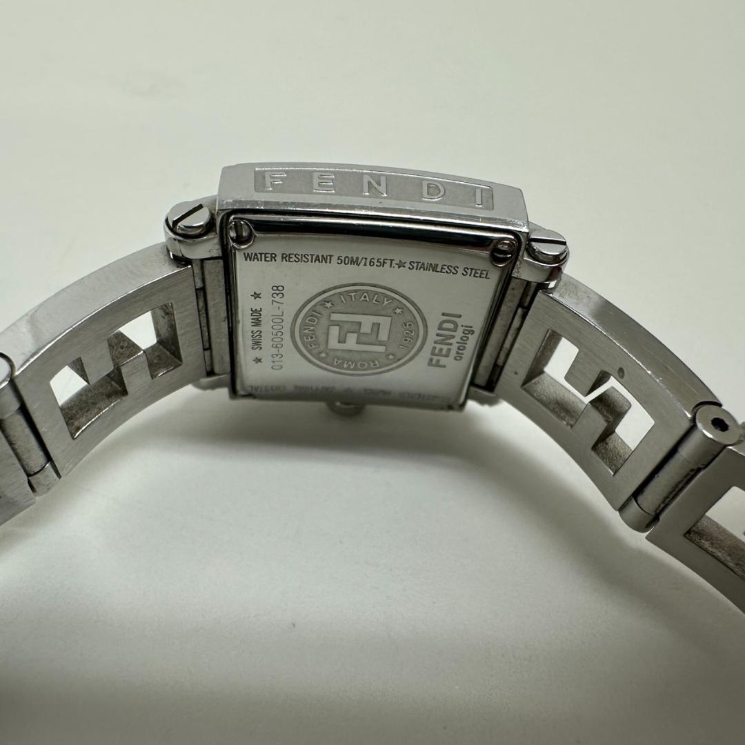 771100/FENDI フェンディ オロロジクアドロ クォーツ腕時計