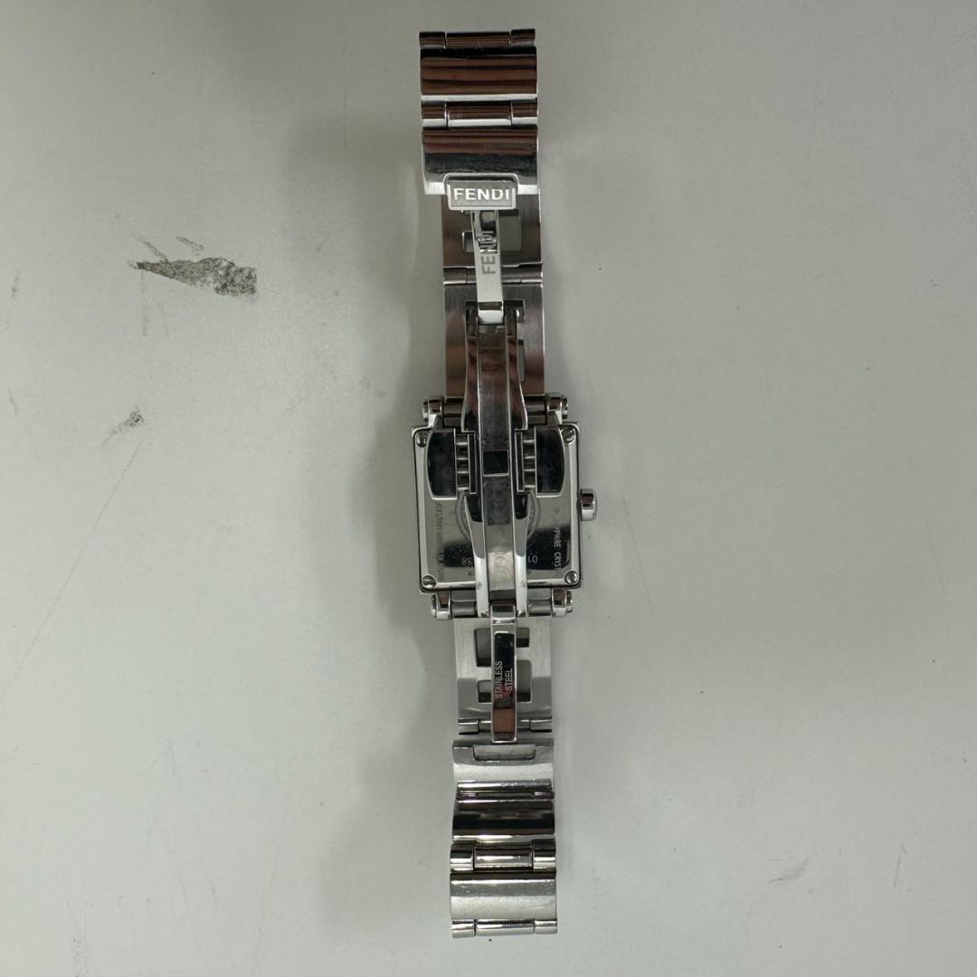 771100/FENDI フェンディ オロロジクアドロ クォーツ腕時計