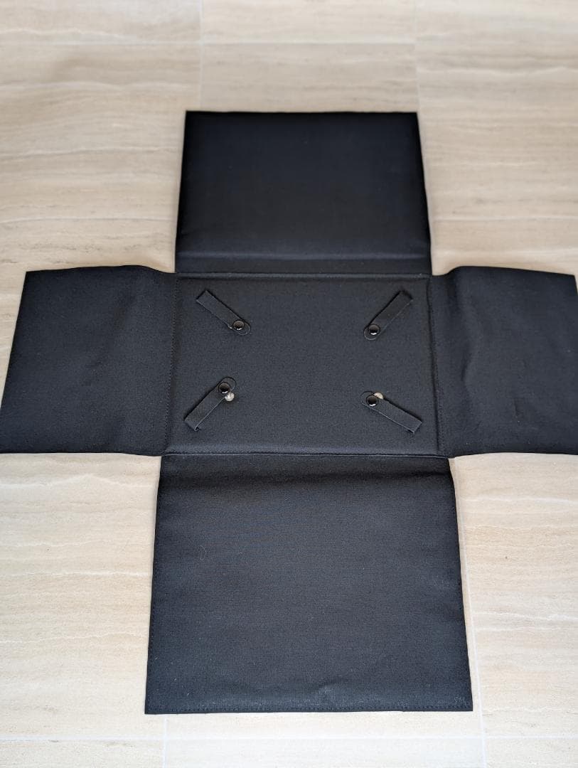 シャネル　CHANEL　アクセサリー入れ　ケース　空箱　デニム地　ベロア　黒