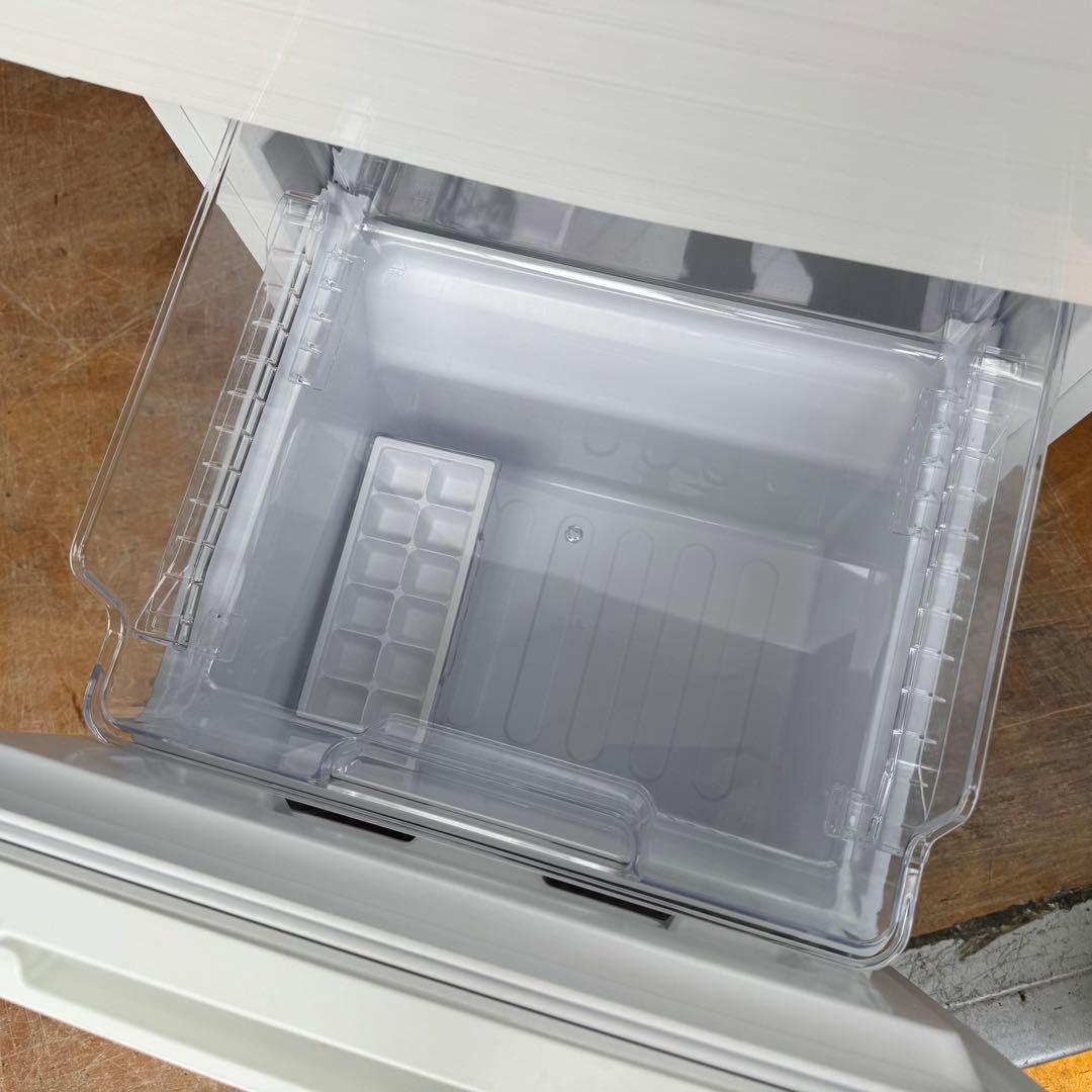 C7718★2021年製美品★シャープ　冷蔵庫　右.左開き　ホワイト　一人暮らし