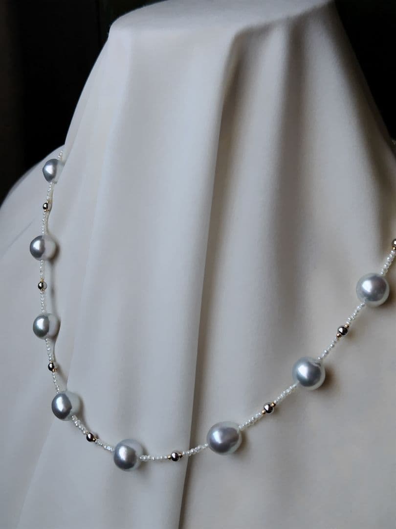 アコヤ真珠シルバーグレーの大珠、あこや砂芥子パールのネックレス
