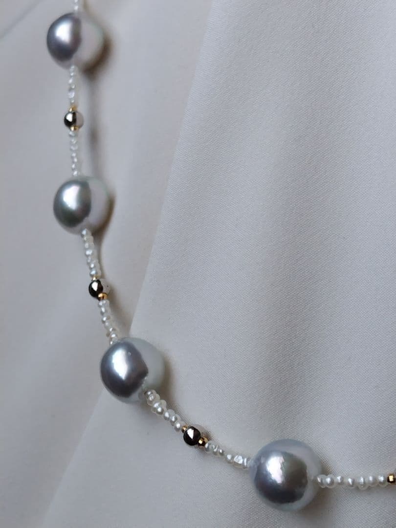 アコヤ真珠シルバーグレーの大珠、あこや砂芥子パールのネックレス