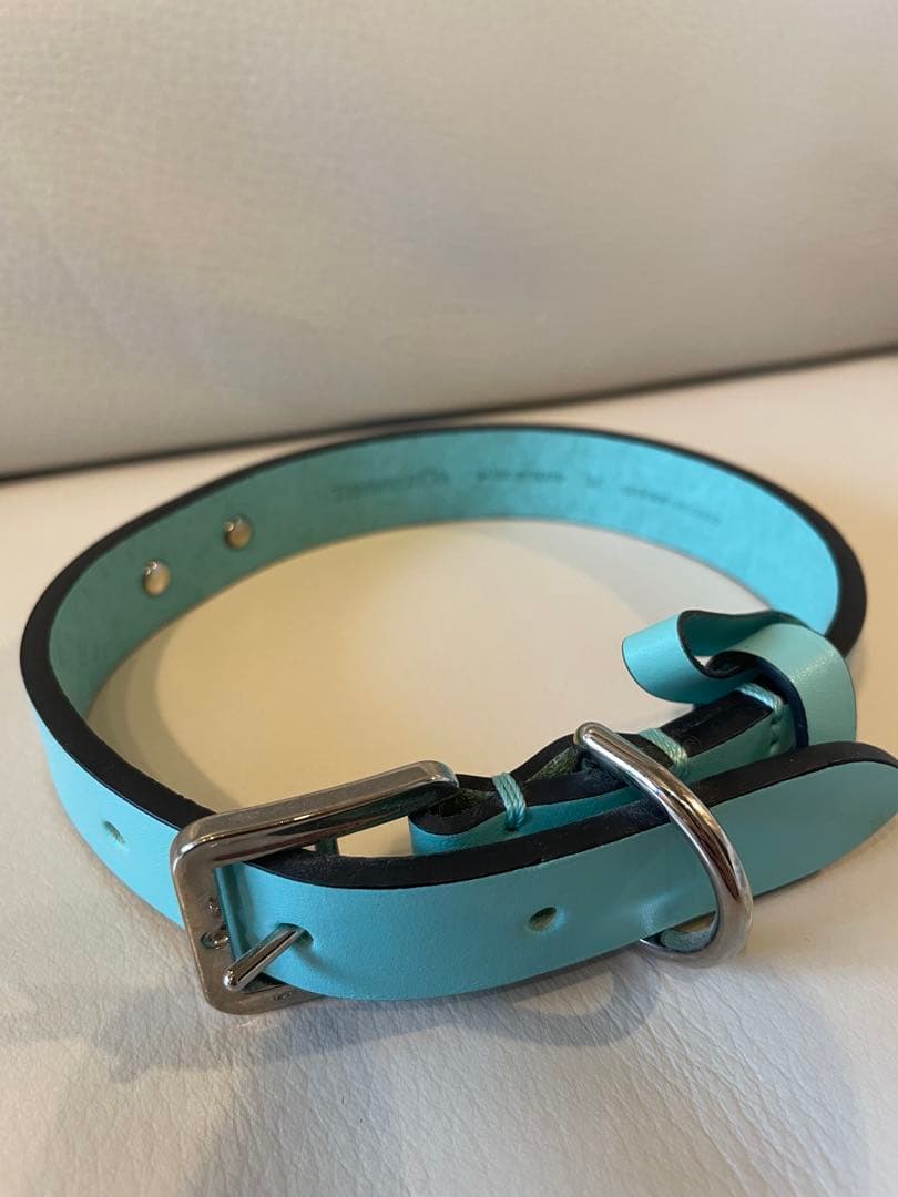 Tiffany & Co. 水色 レザー首輪
