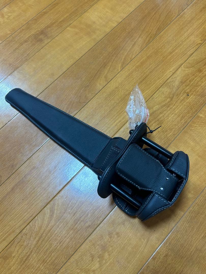 トムスステアリングロック(新品)