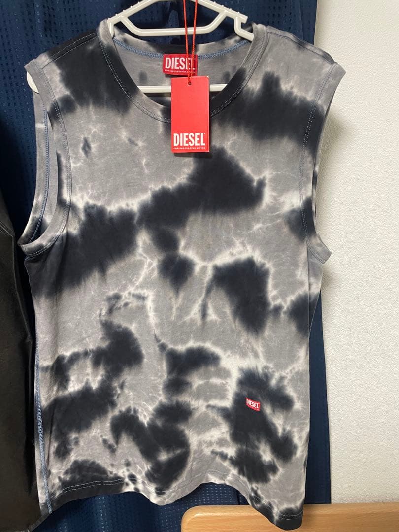 DIESEL タイダイ ノースリーブタンクトップ コムドットやまと着用