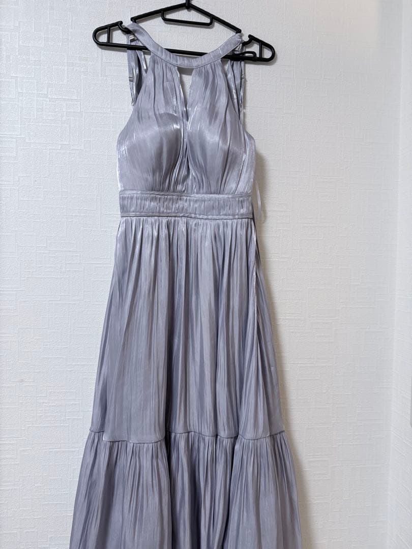 ROBE de FLEURS DEA サテンリボン　ミディアムドレス　ブルー