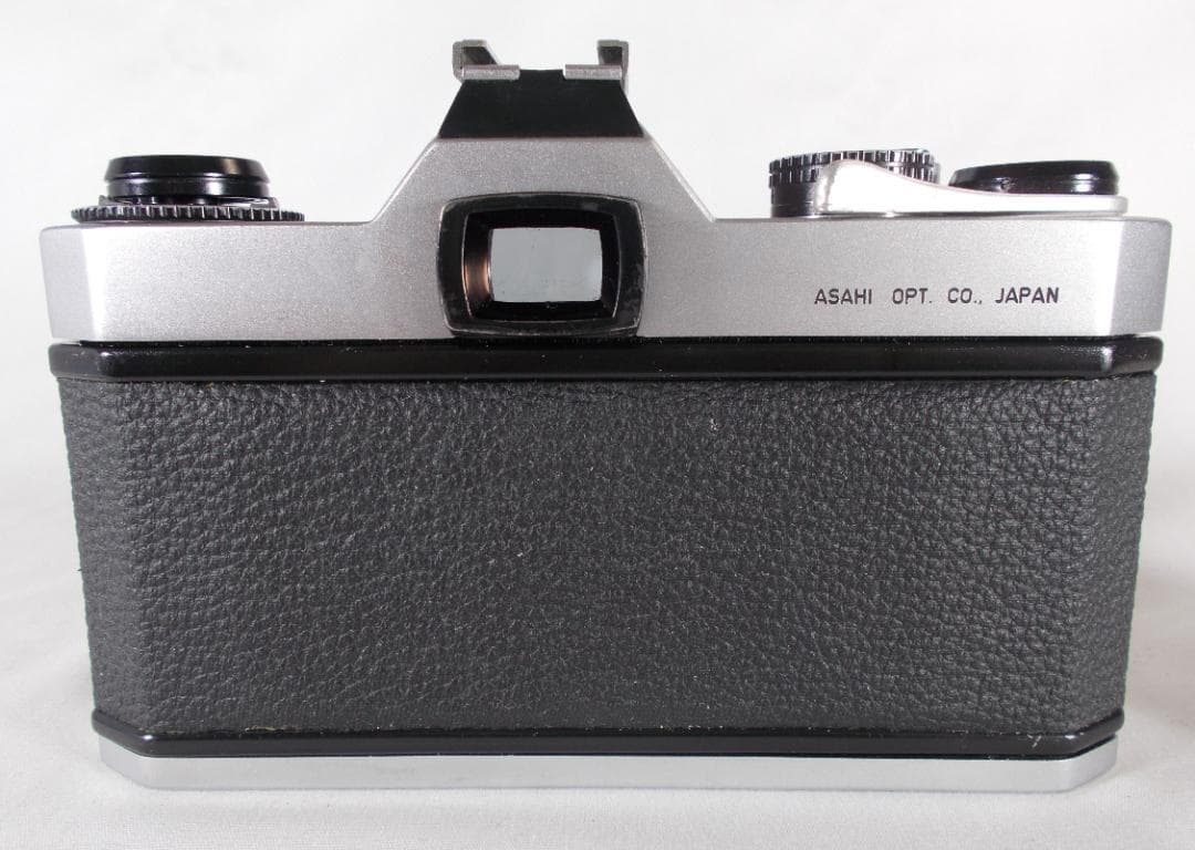 フィルムカメラ 整備済 完動品　Pentax SPF + f/1.8　L219