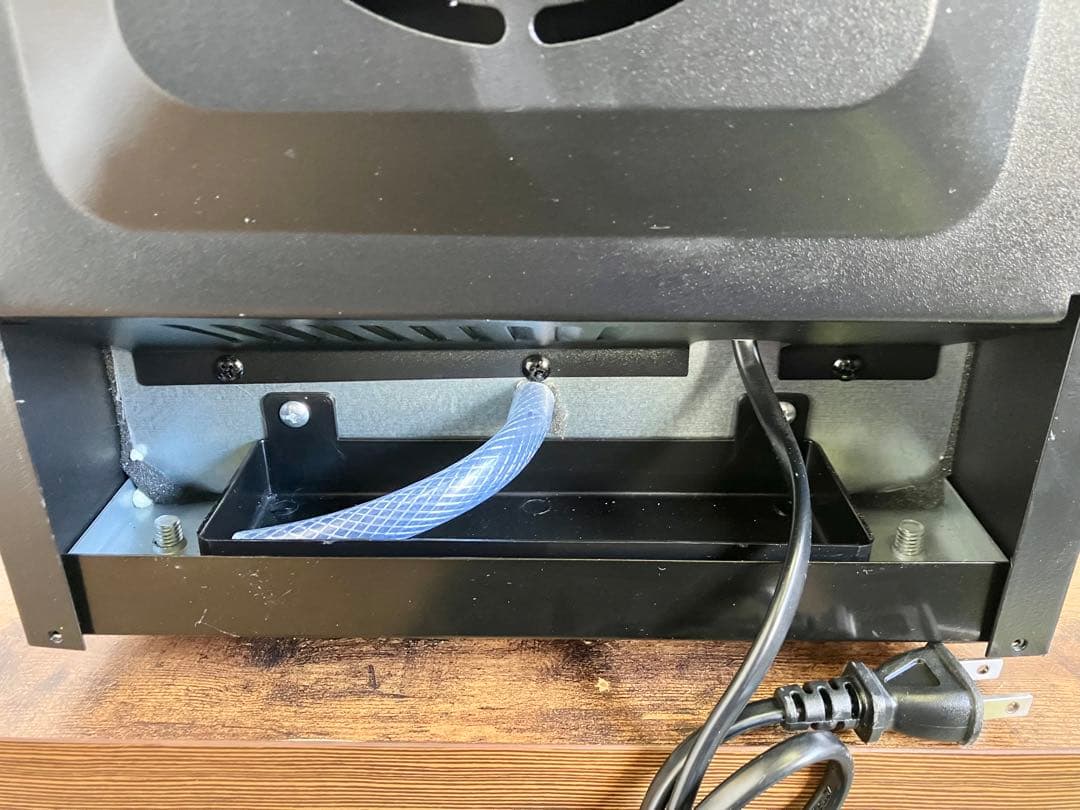 アイリスオーヤマ IRIS ワインセラー 2023年製 ペルチェ式