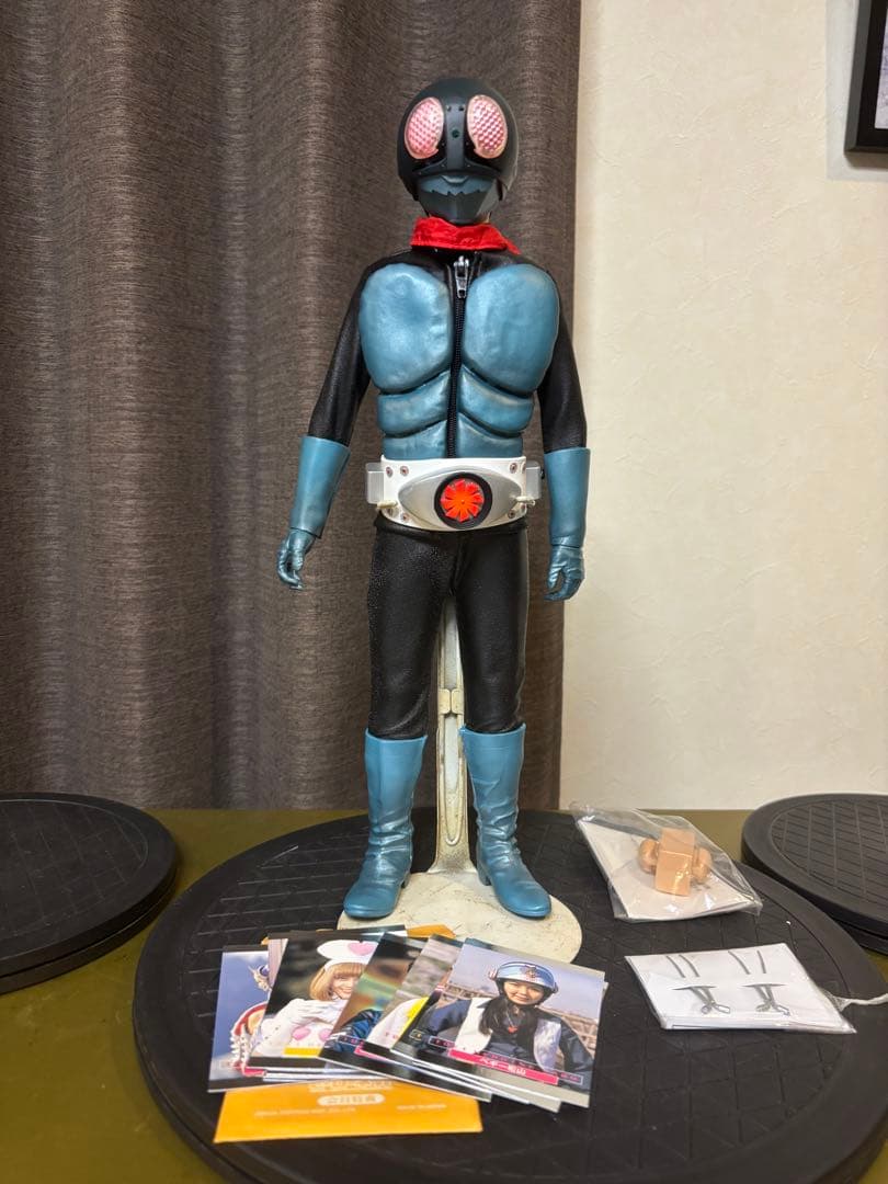 メチャクチャデカい 仮面ライダー 旧1号 フィギュア 約40cm 付属品有
