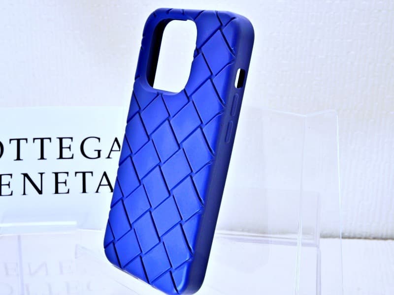 ⭐️美品　ボッテガヴェネタ　iPhone シリコンスマホケース　カバー　ブルー