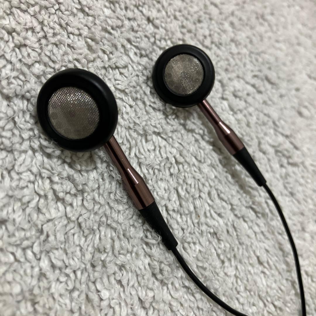 オーディオテクニカ　インナーイヤーヘッドホン　ATH-CM700 ブラウン