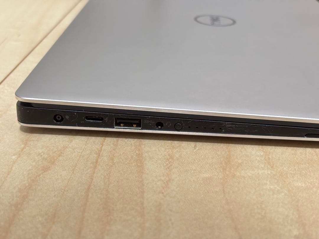 Windowsノート本体 DELL XPS 13 9360 FHD i5-8250U 8GB 256GB