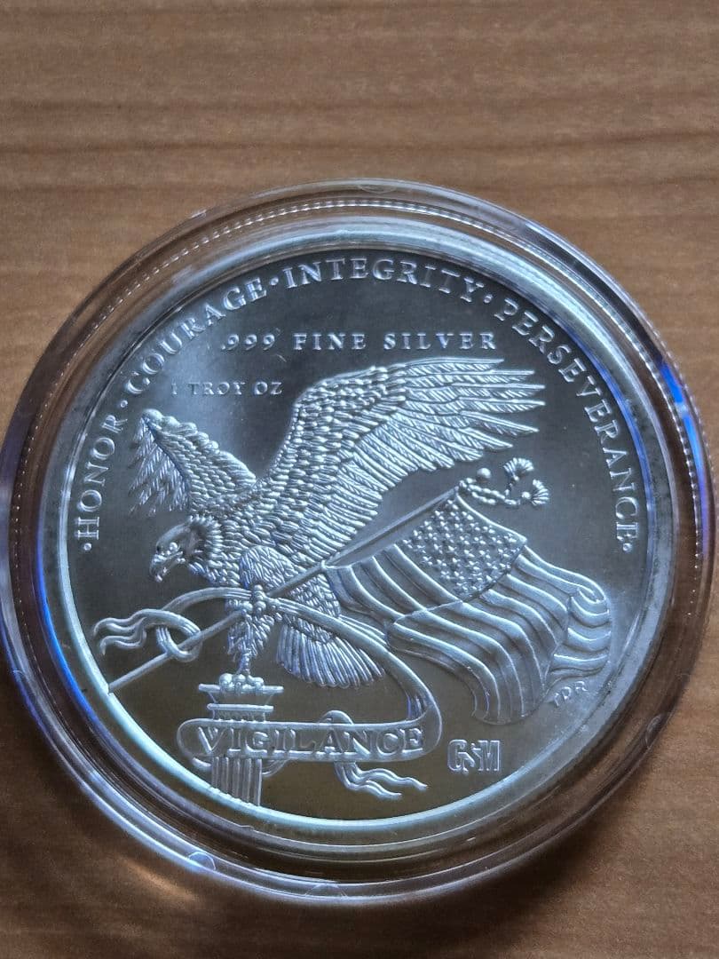 アメリカ「ドナルド・J・トランプ大統領」純銀１オンス　メダル