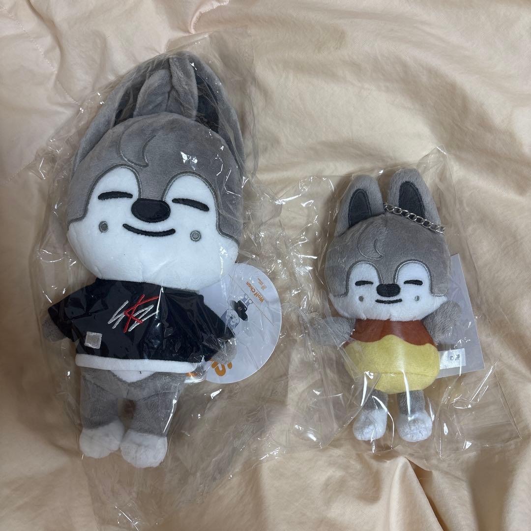 ウルフチャン バンチャン ぬいぐるみ SKZOO straykids