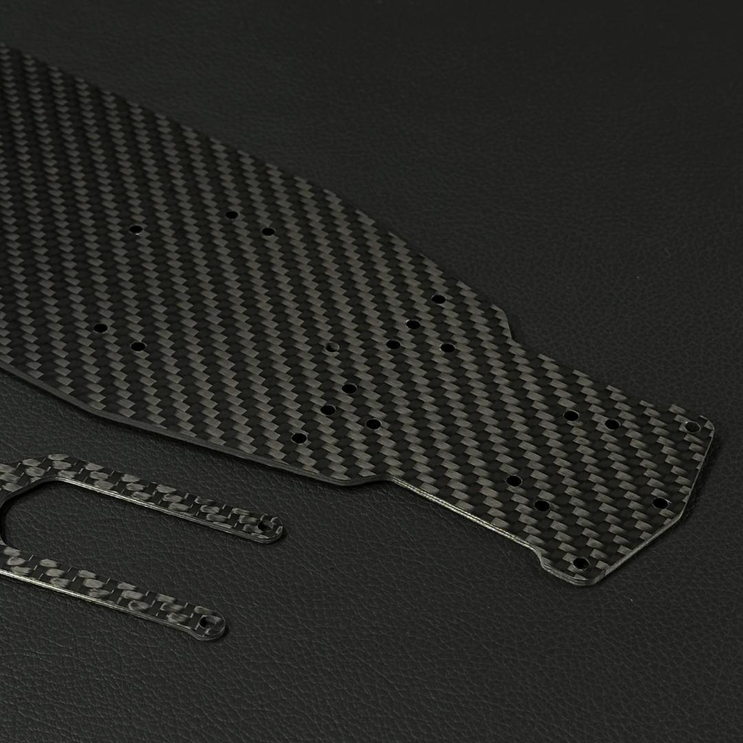 特注品 ヨコモ RD2.0 カーボンシャーシ 2.0mm + アッパ m1512