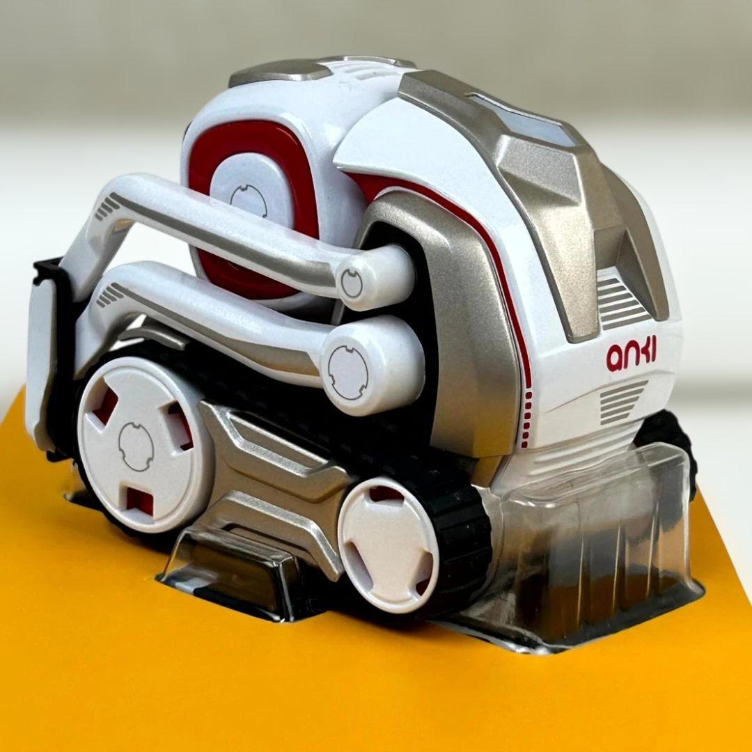 cozmo anki タカラトミー コズモ　動作確認済み