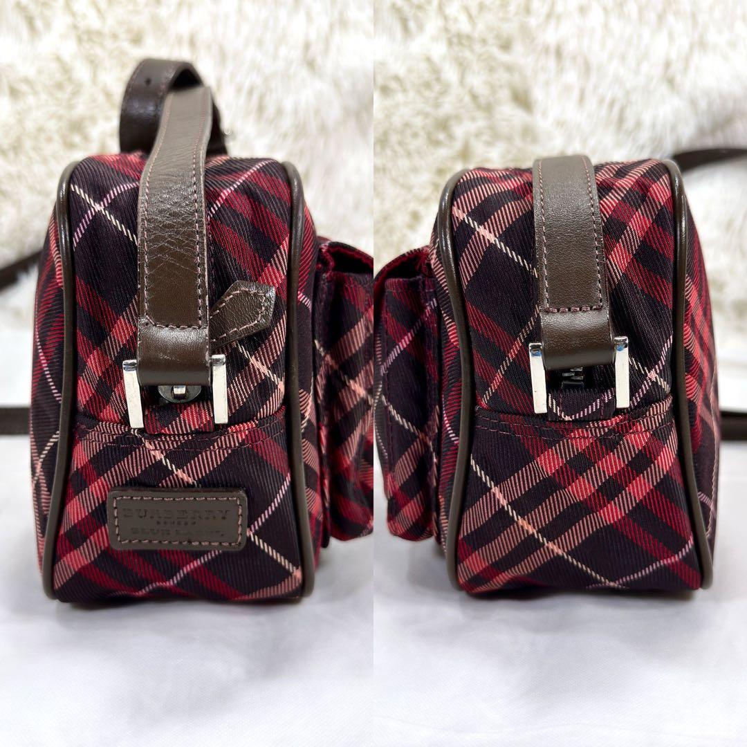 【極美品】バーバリーロンドンブルーレーベル ショルダーバッグ ノバチェック 赤