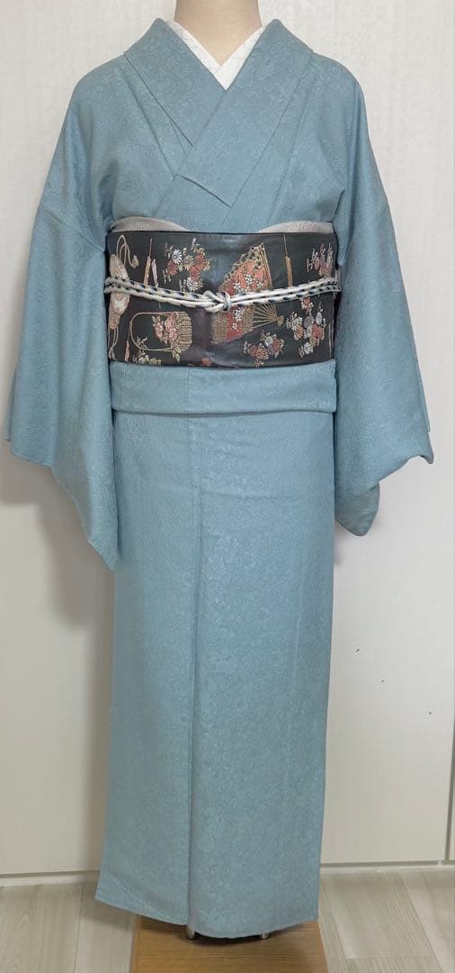 美品　証紙付き　草木染　辻ヶ花模様織り出し　色無地着物