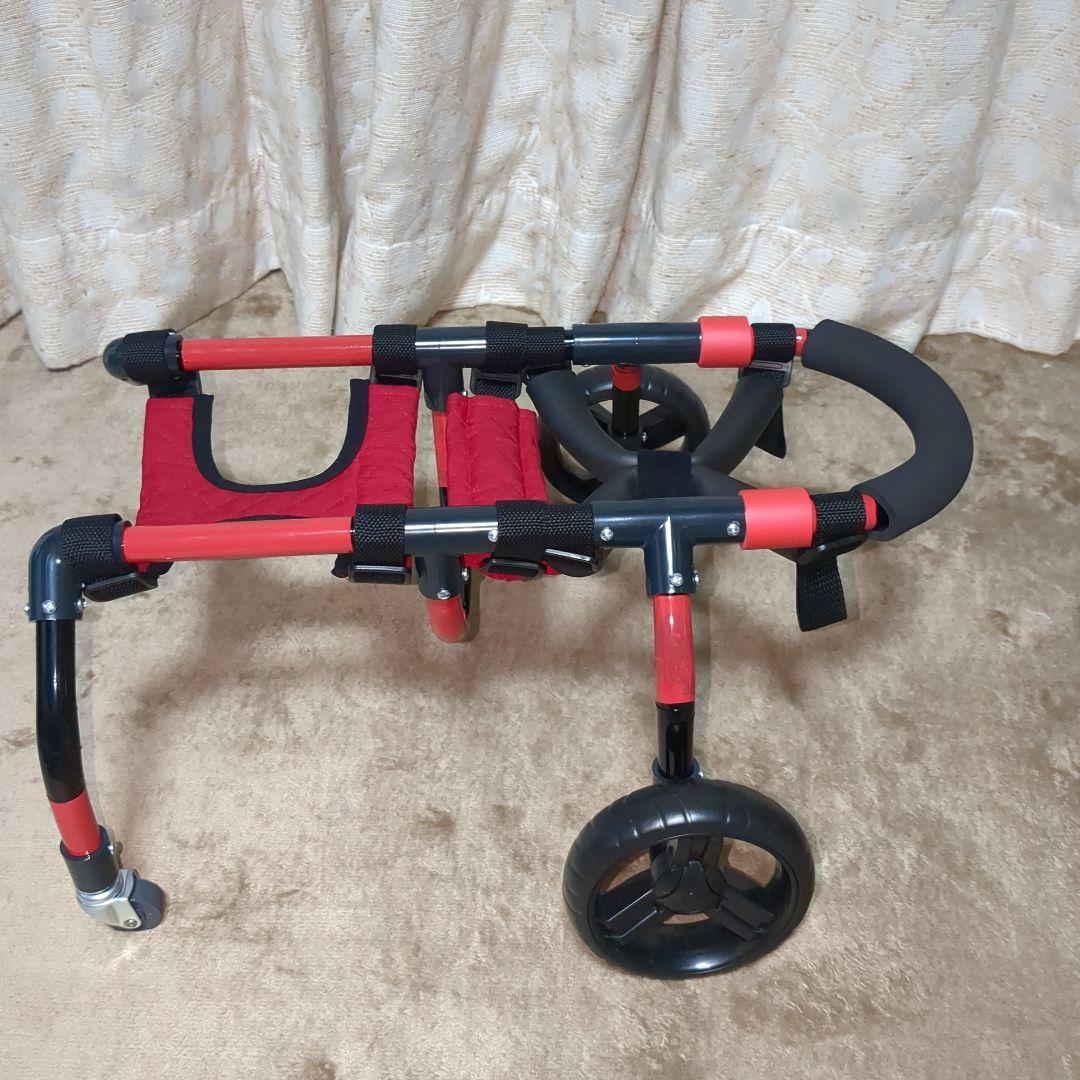 ワンちゃん4輪　リハビリ　食事補助　犬用車椅子　介護用品　犬の歩行器