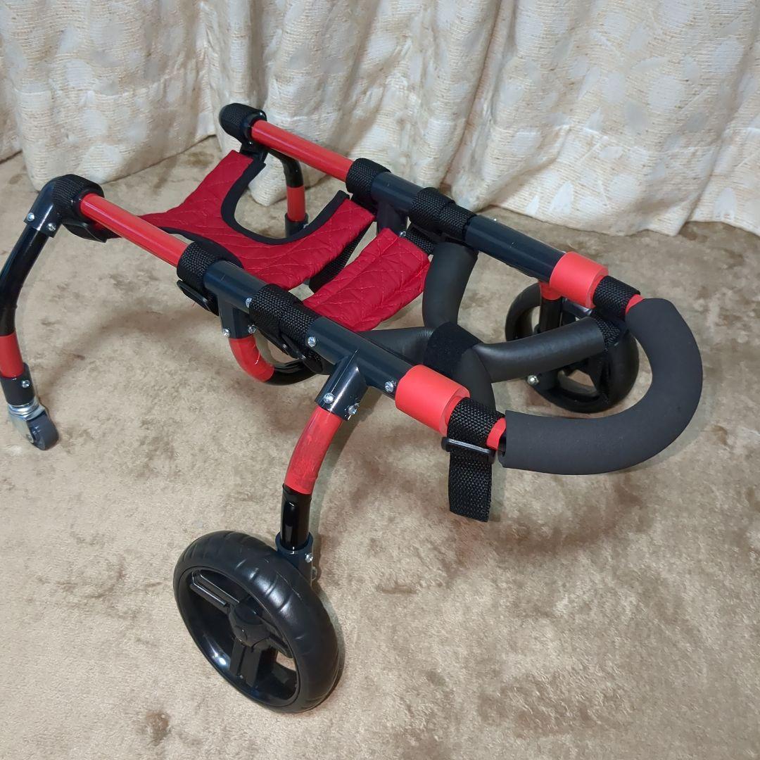 ワンちゃん4輪　リハビリ　食事補助　犬用車椅子　介護用品　犬の歩行器