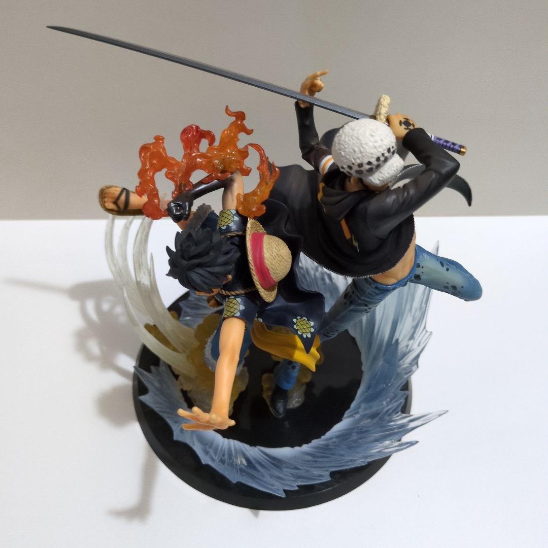 ワンピース ルフィ＆トラファルガー・ロー ドレスローザ編フィギュア