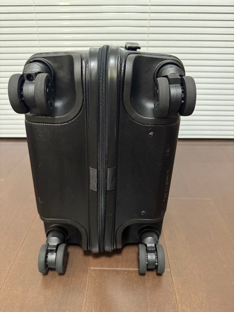 無印良品 ストッパー付きハードキャリー ブラック 機内持ち込み