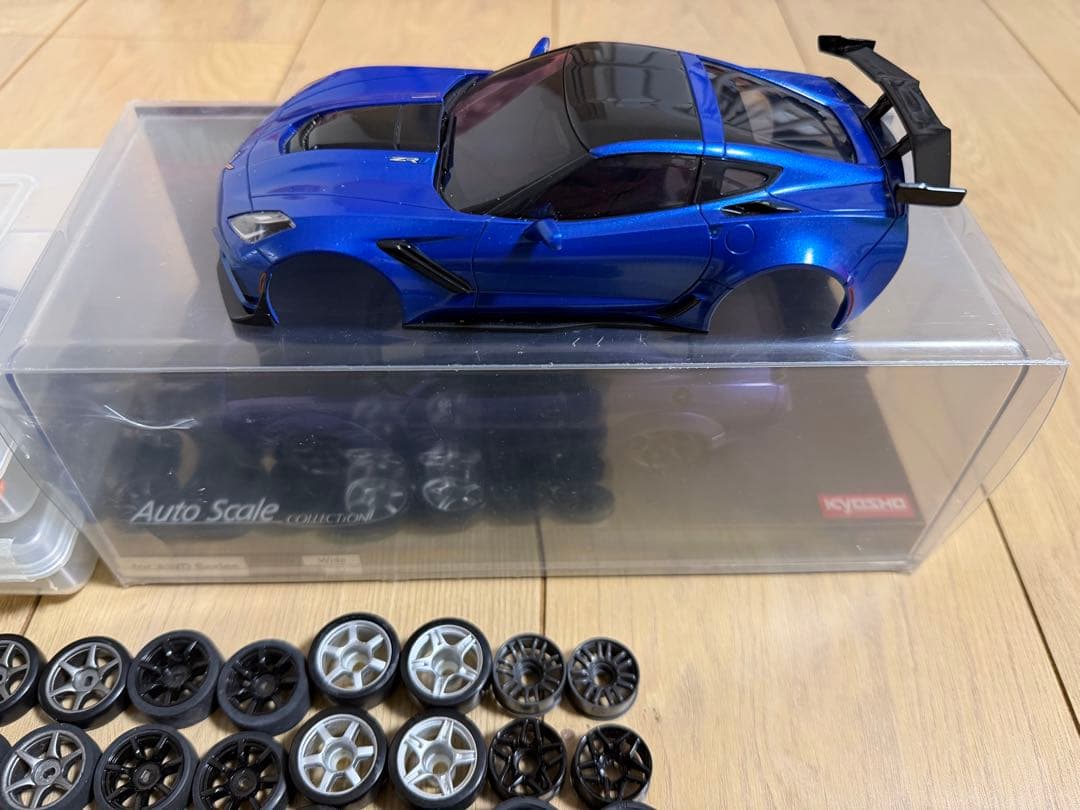 京商ミニッツ ダッジ チャレンジャー　シボレーコルベット