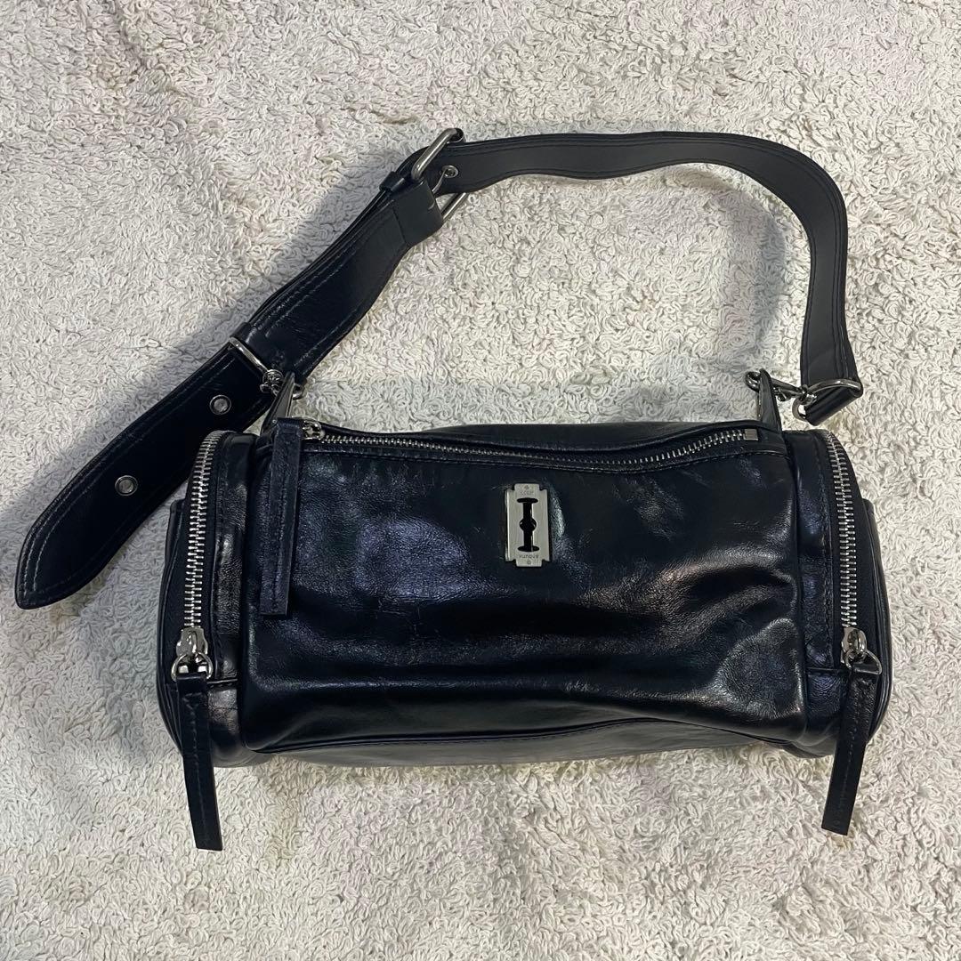 専用品【極美品】vunque ブンク ショルダー バッグ カミソリ ロゴ 韓国