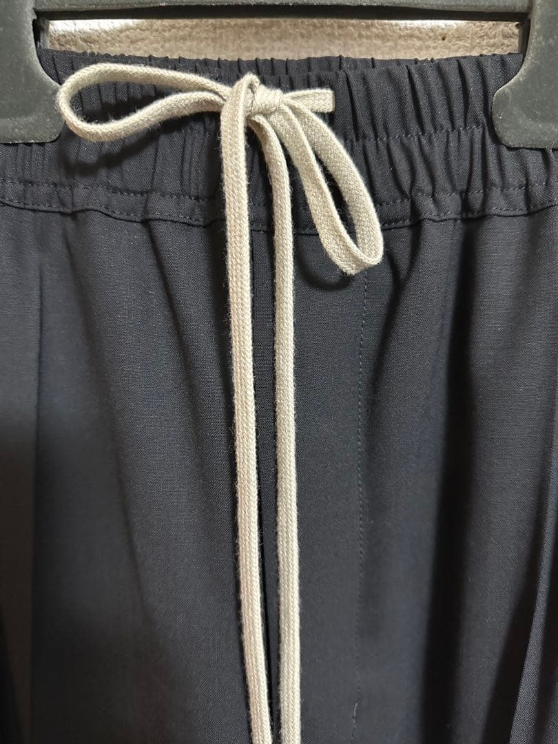 RickOwensリックオウエンス スリムパンツ DRAWSTRINGPANTS