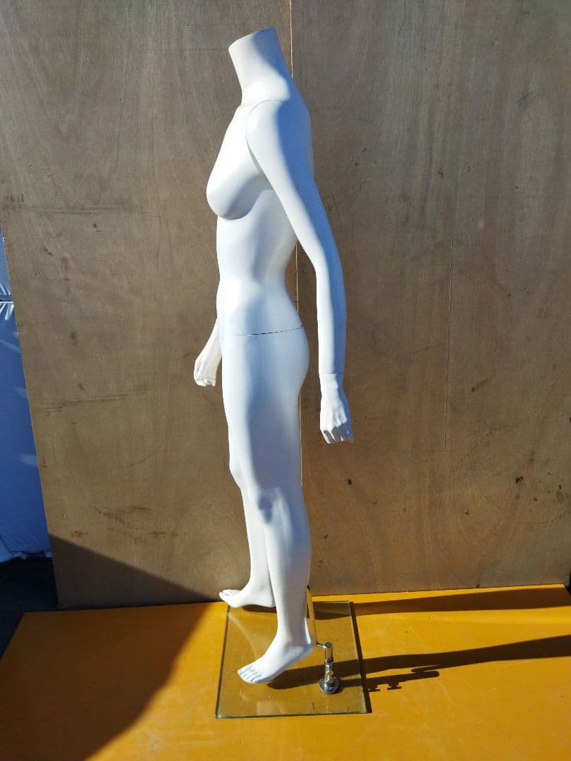 女性用マネキン トルソー 約45×45×H160cm　人形　等身大