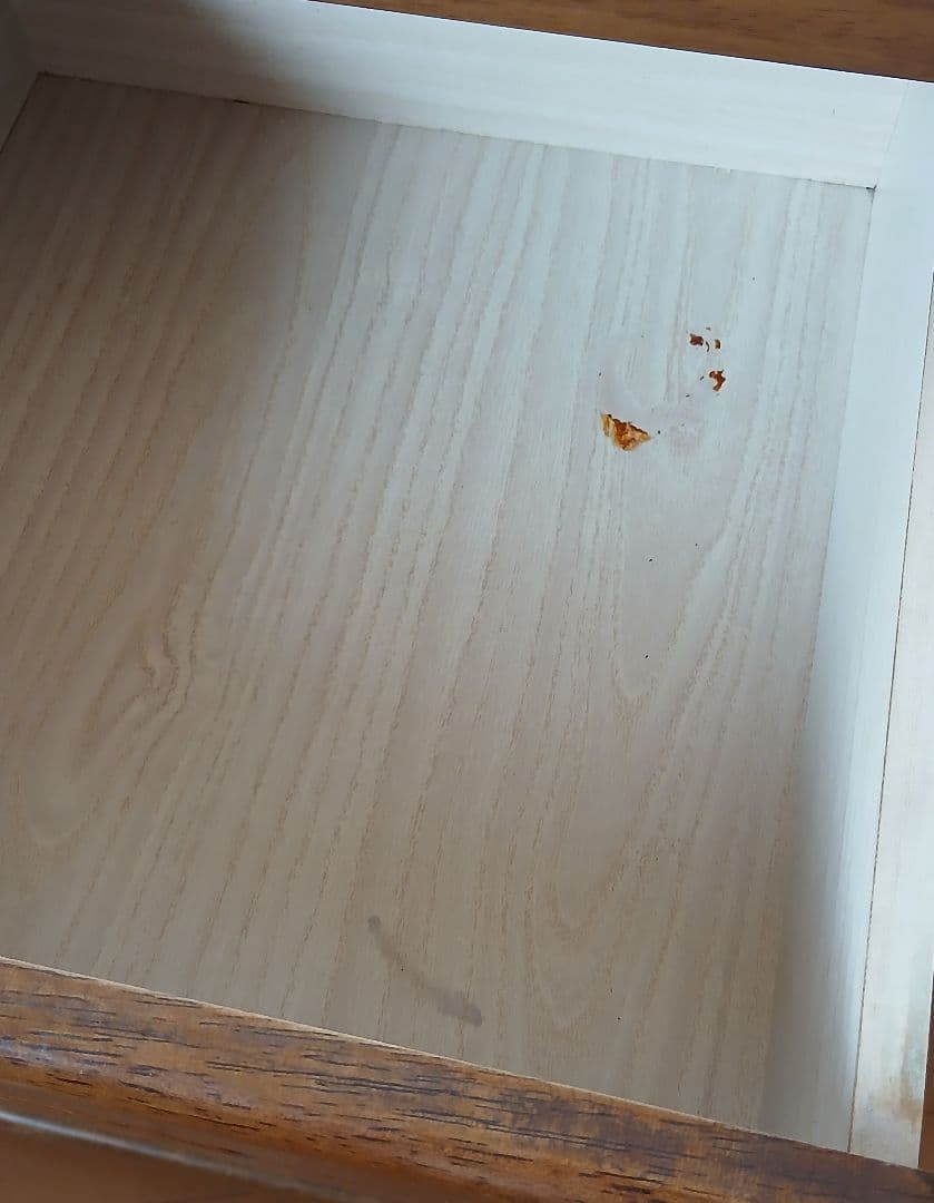 木製ダークブラウンチェスト 引き出し7つ