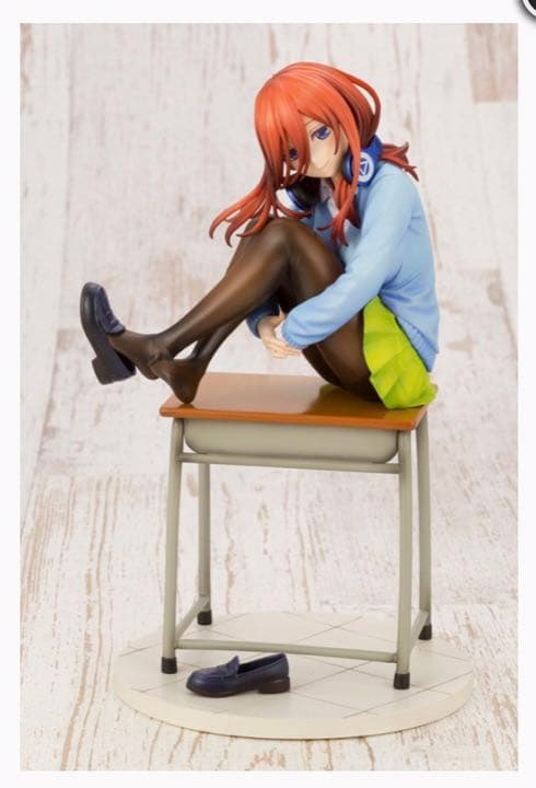 新品未開封！初回限定版　コトブキヤ　五等分の花嫁　中野三玖　フィギュア