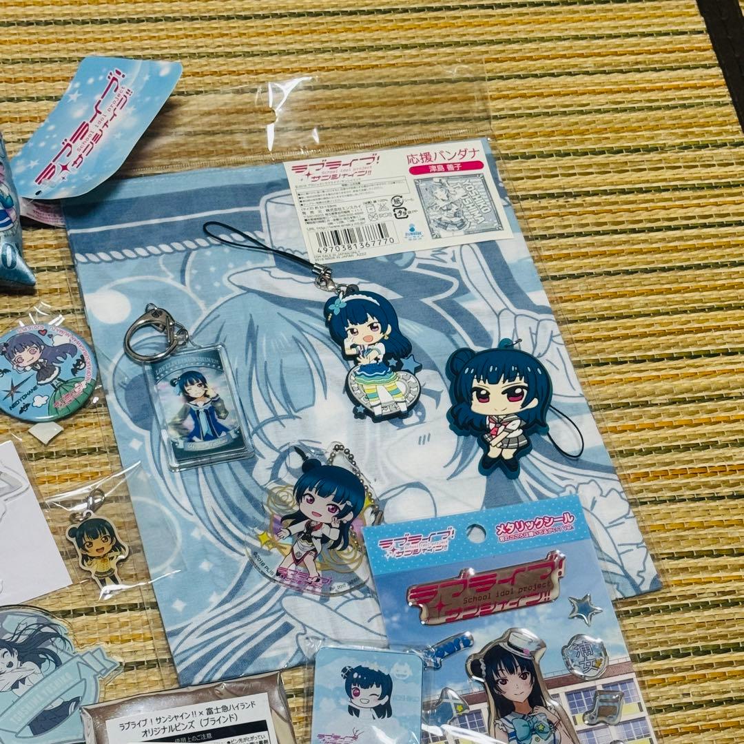 まとめ 津島善子 缶バッジ アクリルスタンド ラバーストラップ 等 セット