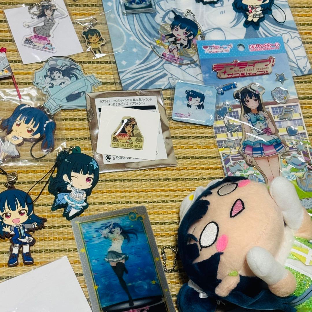 まとめ 津島善子 缶バッジ アクリルスタンド ラバーストラップ 等 セット