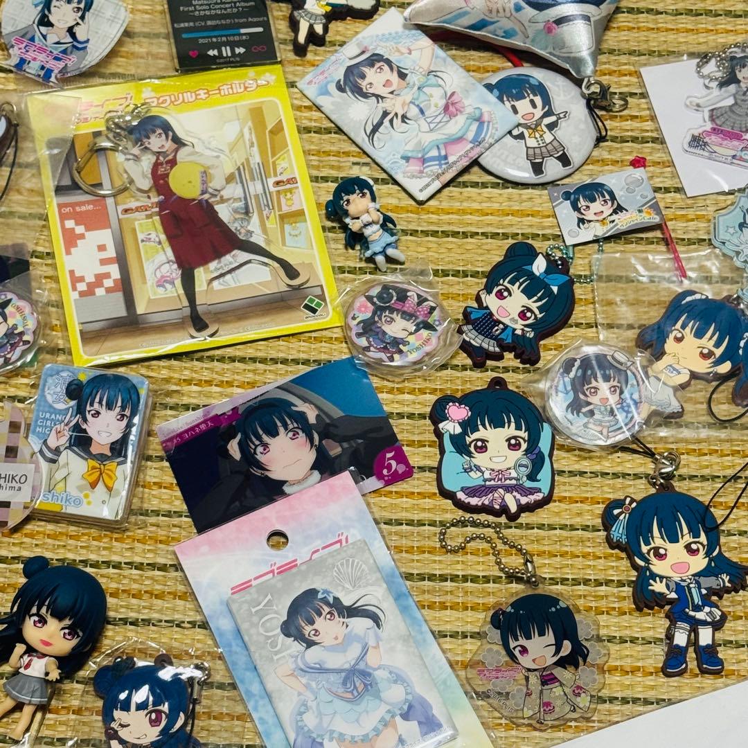 まとめ 津島善子 缶バッジ アクリルスタンド ラバーストラップ 等 セット