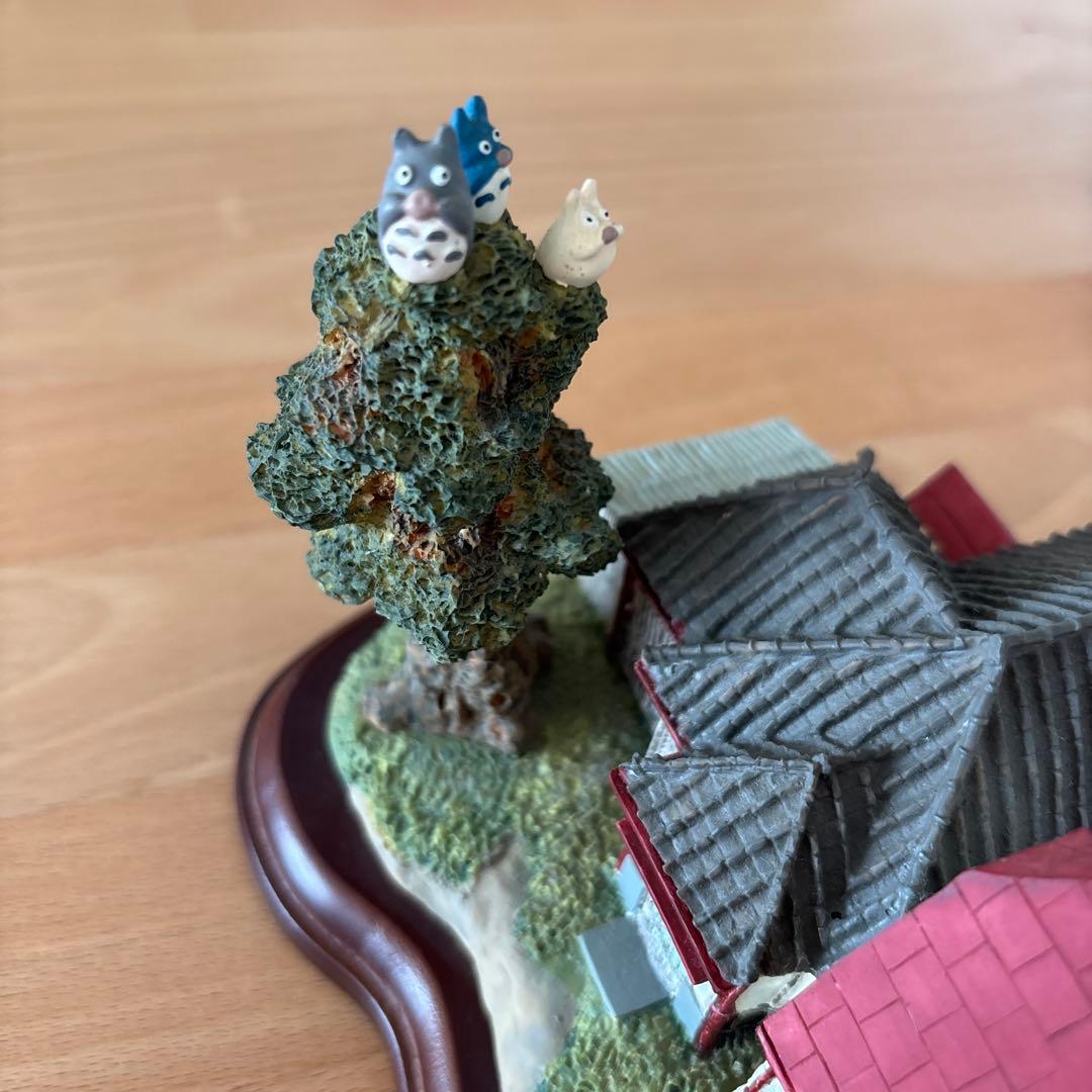 となりのトトロ　サツキとメイの家 ジオラマ　希少品