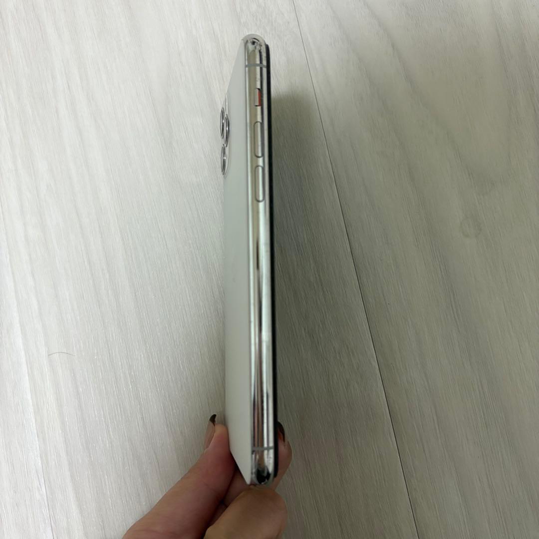 iPhone 11 Pro シルバー 本体64GB
