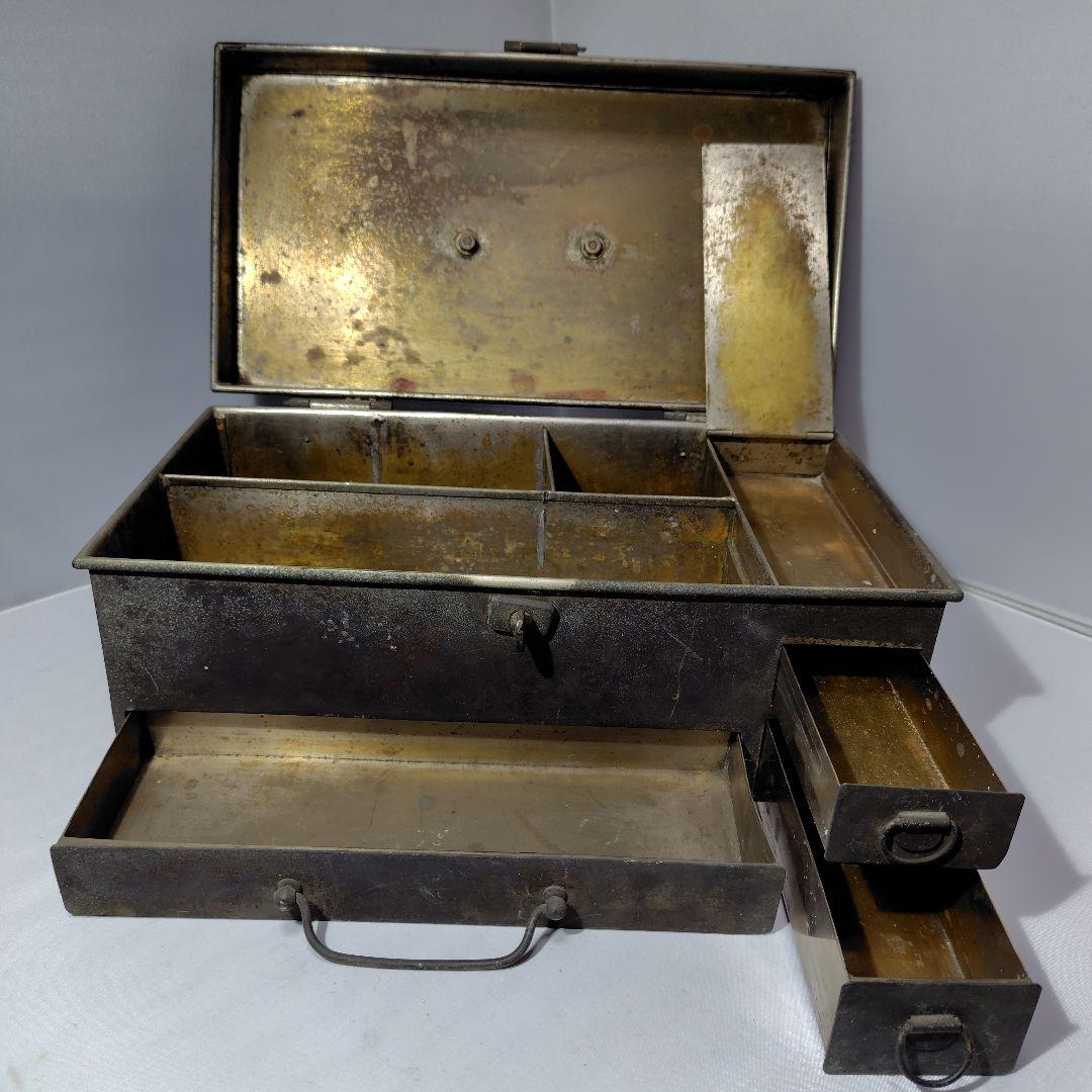 真鍮製収納ボックス 仕切り付き