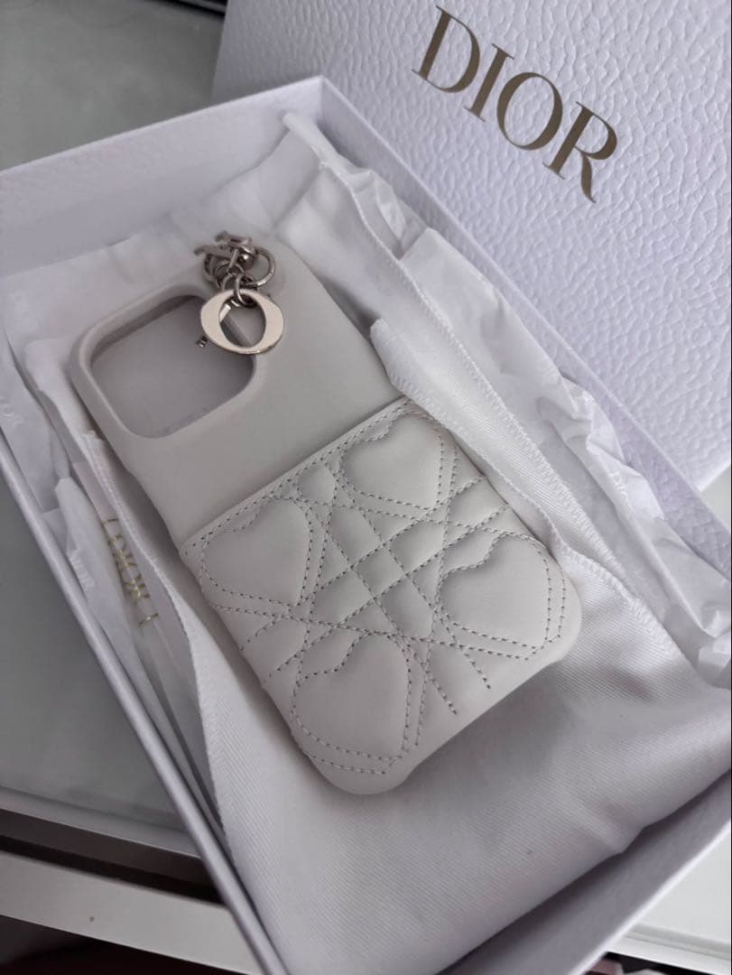 DIOR LADY DIOR IPHONE 15 PROケース ホワイト