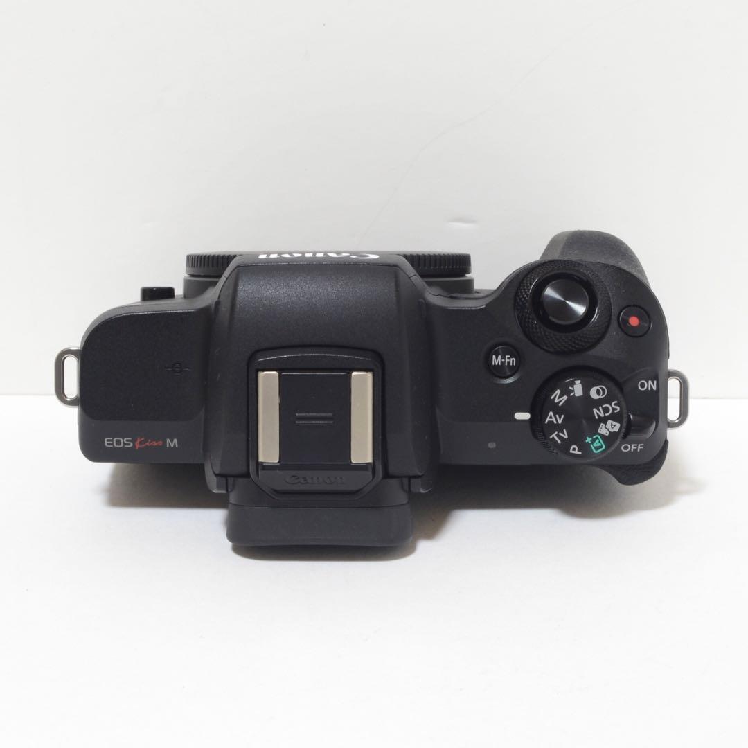 Canon EOS Kiss M ダブルレンズキット