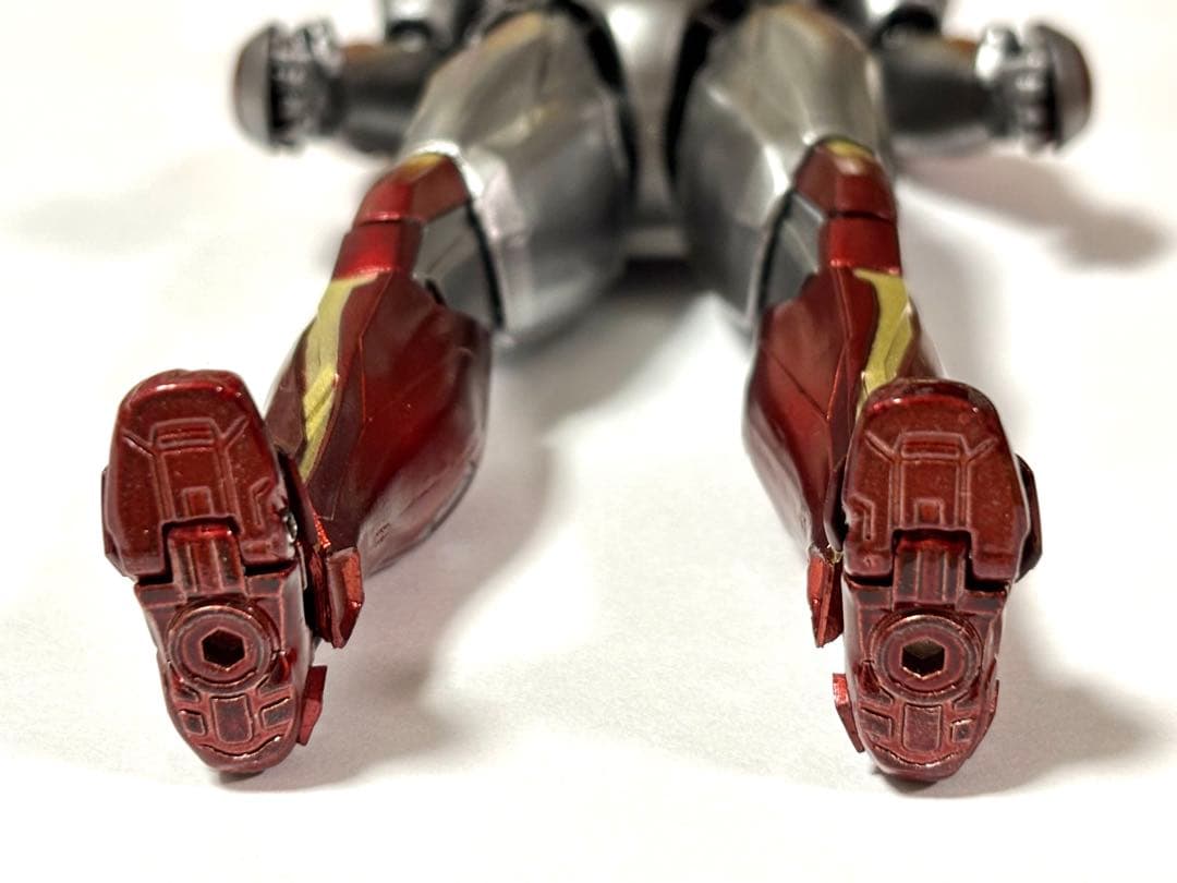 フィギュアーツ MAFEX スパイダーマン アイアンマン